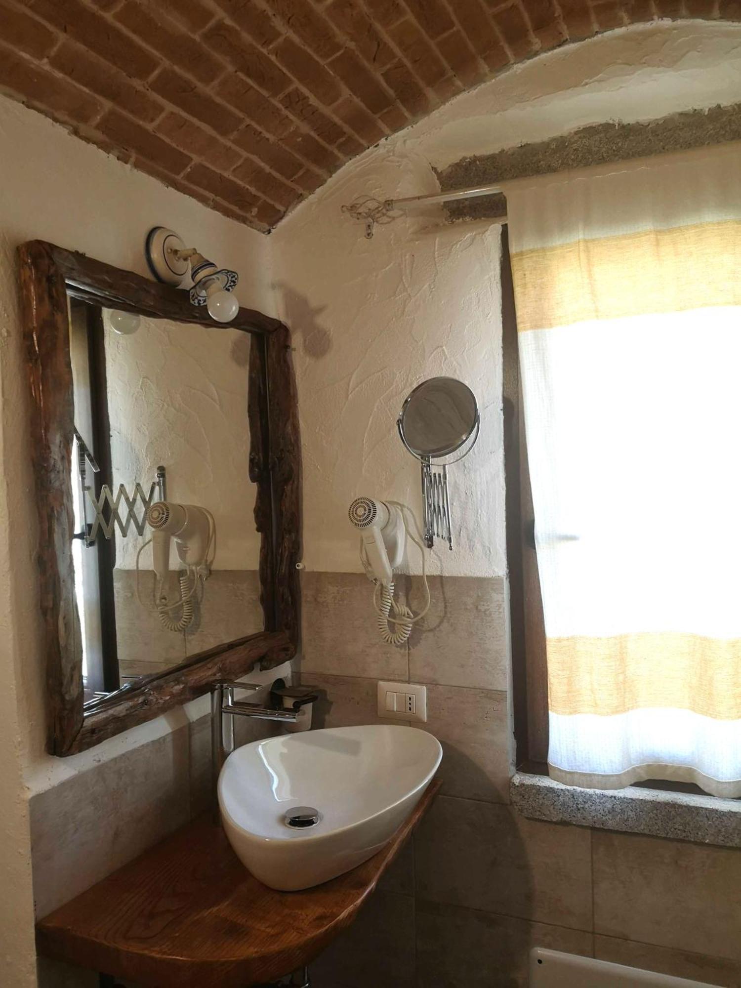 Jannas Hotel Orgosolo Bagian luar foto